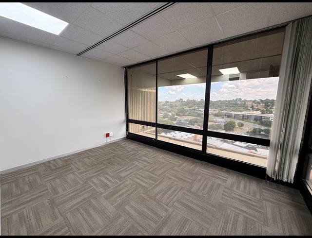 164M² OFFICE TO LET IN BRAAMFONTEIN WERF